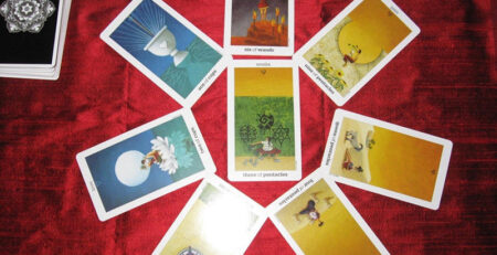 Sun and Moon Tarot