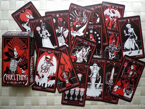 Cruel Thing Tarot - sử dụng đúng 3 màu: đỏ, trắng và đen