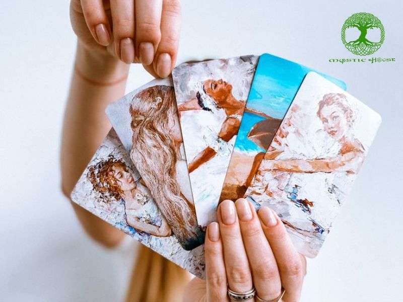 Khi học và giải nghĩa bộ ẩn phụ cần lưu ý gì