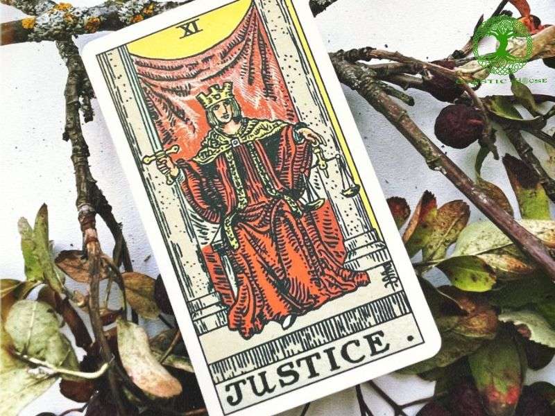 Lá Judgement kết hợp với các lá bài khác