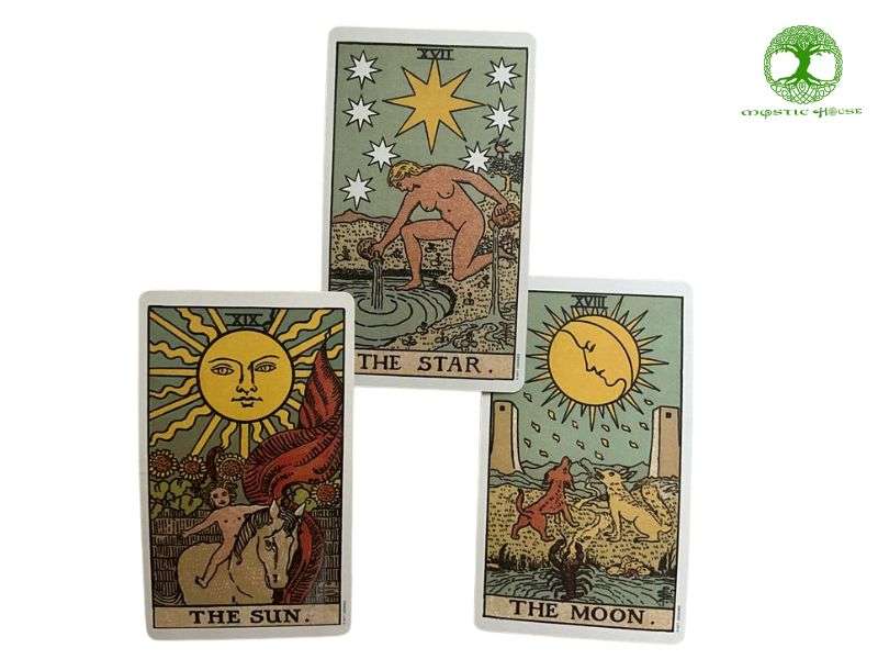 The moon có ý nghĩa gì khi xuất hiện trong trải bài đơn lẻ