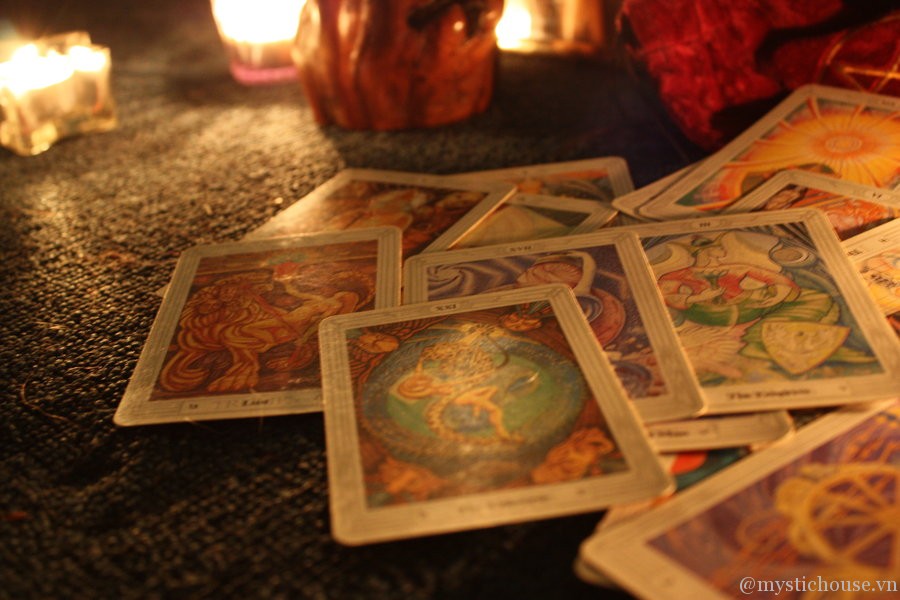 Bói bài Tarot ở Vạn Giã & Top địa điểm xem tarot uy tín