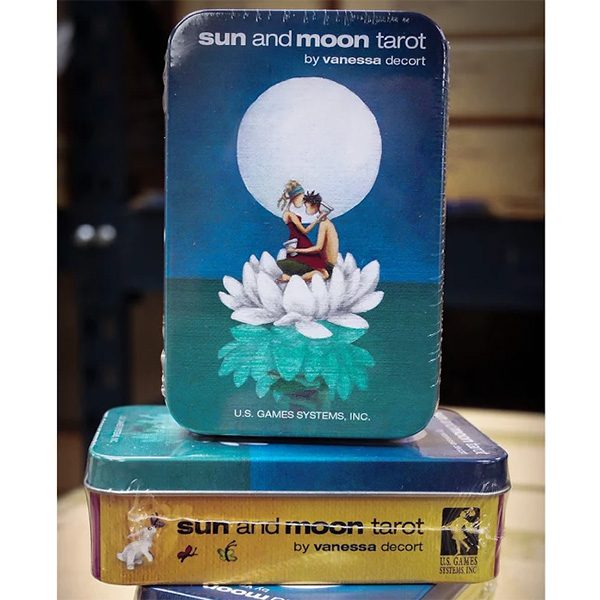 Sun and Moon Tarot – Tin Edition 9
