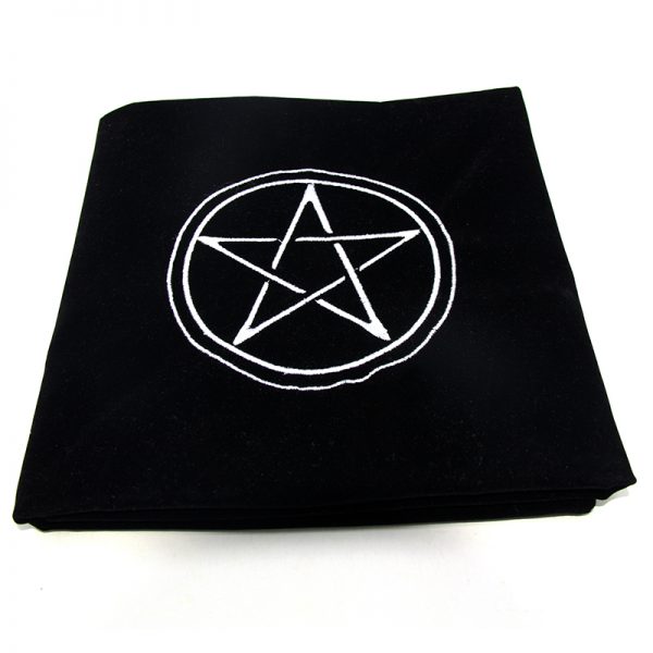 Khăn trải nhung thêu biểu tượng (Sun Red, Triquetra Purple, Pentacle Black) 60×60 290k (4)