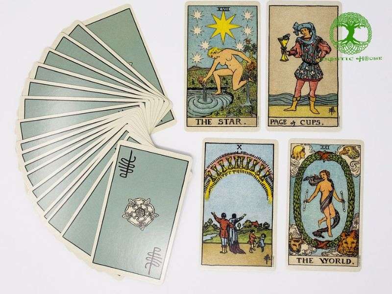 Dùng cho cá nhân hoặc để dạy học tarot