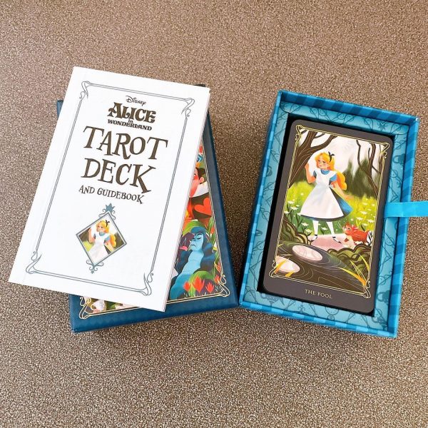 Disney Alice in Wonderland Tarot 11