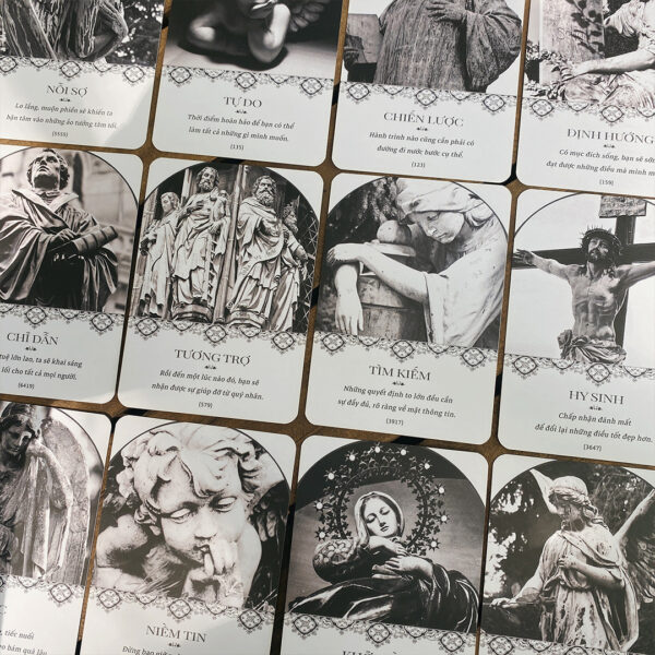 Gray Angel Oracle 14