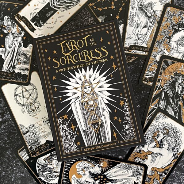 Tarot of the Sorceress 15