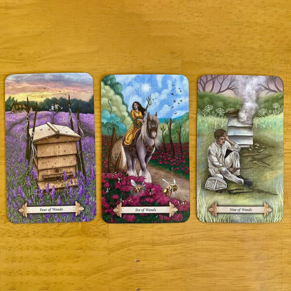 Bee Tarot 12