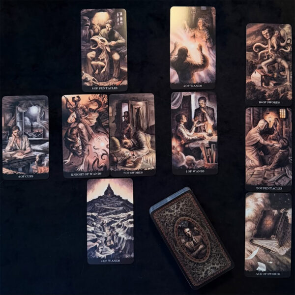 Lovecraft Tarot (Borderless Edition) 16