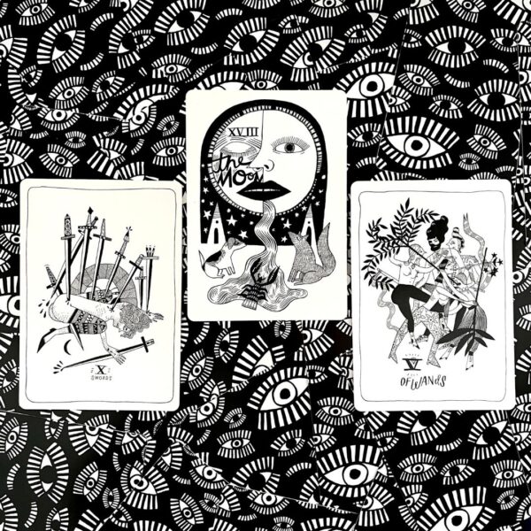 Many Queens Tarot 11